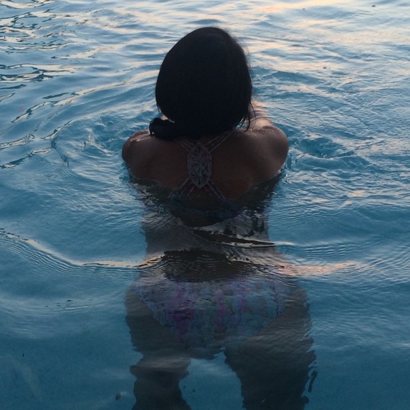 Fun Paisley Patterned Bikini Top - Picture 4 of 4